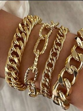18K Yellow Gold Plated Layered Link Bracelet 4 Piece Set - Classic Chunky Chains